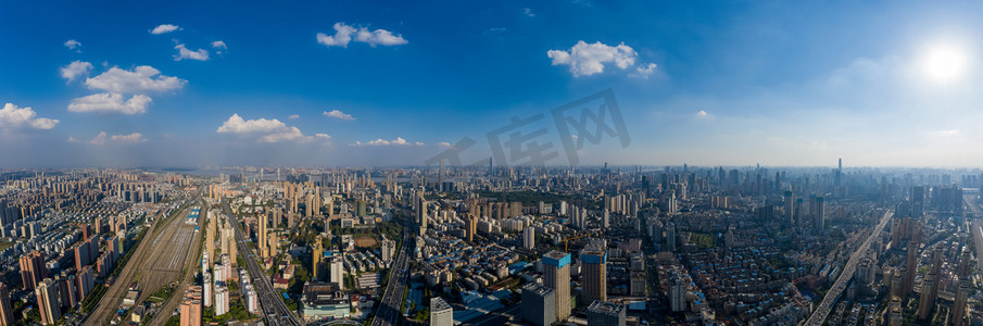 武汉城市全景晴天建筑群汉口区航拍全景摄影图配图