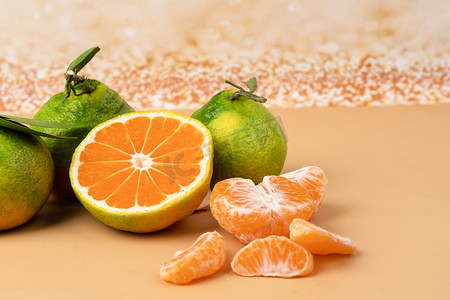 水果白天丑橘室内橘子摄影图配图