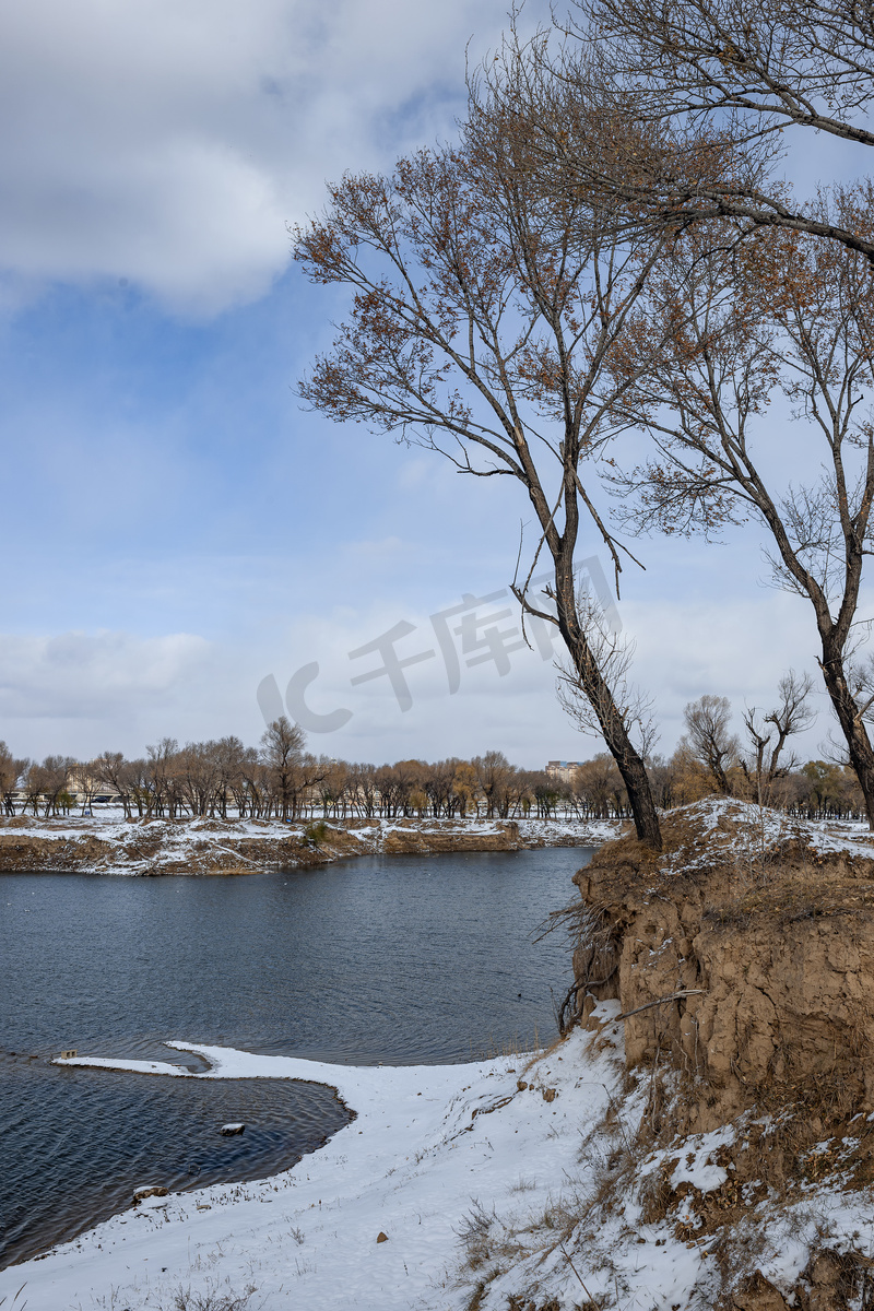 雪地河流上午雪地入冬素材摄影图配图高清摄影大图 千库网