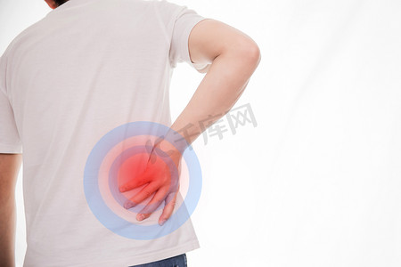 人物疼痛摄影照片_腰痛腰酸背痛腰肌劳损疼痛男性摄影图配图