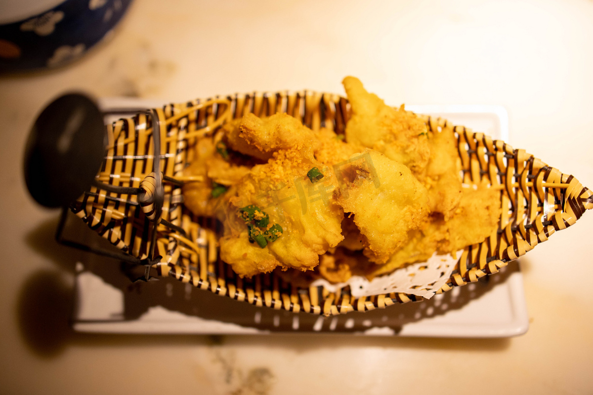 椒鹽九肚魚 Deep fried Bombay duck with spicy salt 【老娘的草根飯堂 OldLady's Kitchen ...