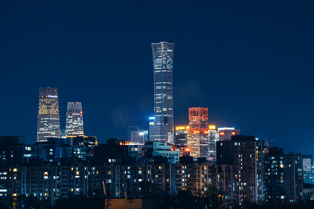 繁华城市夜景摄影照片_北京地标建筑中国尊夜晚城市夜景户外无摄影图配图