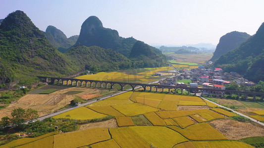 广西柳州成团镇水利桥全景