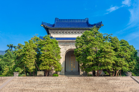 南京地标摄影照片_南京中山陵附属建筑碑亭摄影图配图