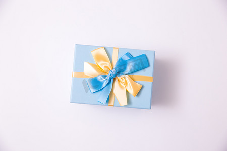 礼物盒纯底实物小商品电商产品礼品盒摄影图配图