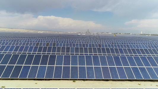 新能源太阳能电池板摄影图