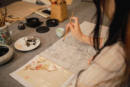 h毛笔形态摄影图片-h毛笔形态摄影作品-千库网