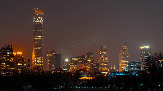 北京朝阳公园远眺国贸夜景