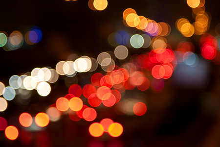 风景摄影照片_聚焦城市夜景光斑多彩灯光