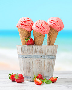 海滩图片摄影照片_夏天水果冰淇淋摄影图片