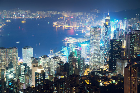 香港由维多利亚山顶开始