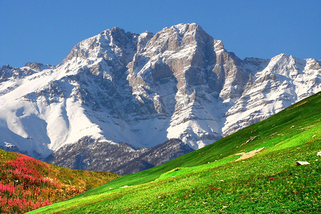 琉璃摄影照片_亚美尼亚的山