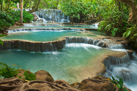 光 si 瀑布，琅勃拉邦老挝