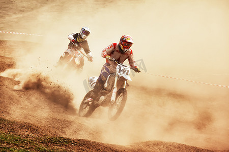 adv摩托车摄影照片_运动健身越野骑车沙子