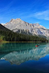 加拿大不列颠哥伦比亚省Yoho国家公园翡翠湖