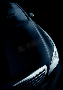 汽车海报设计摄影照片_Big and very expensive black luxury car