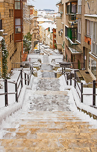 雪街摄影照片_在布达佩斯布达山