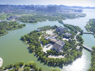 城市滨水建筑鸟瞰图