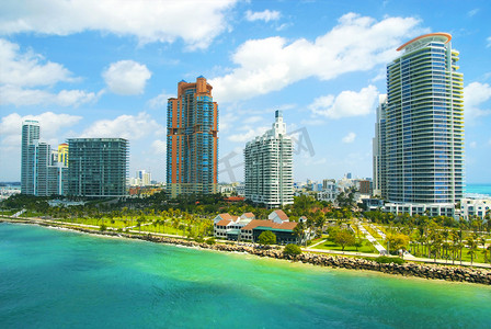 南迈阿密海滩、 公园和 skycrappers 的鸟瞰图