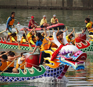 体育艺术节摄影照片_从高雄市台湾 2012年龙舟竞赛现场