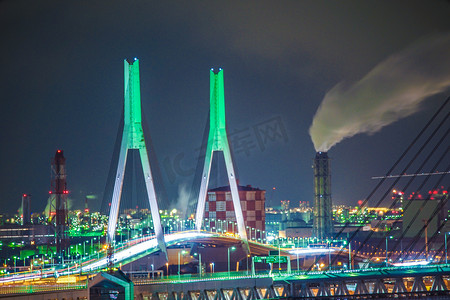 工厂夜景摄影照片_小林和夜景