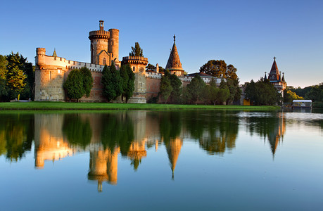 生日雅拉堡摄影照片_克森堡水城堡奥地利