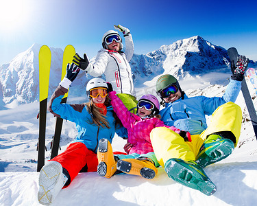 滑雪、 冬季、 雪、 滑雪运动员、 太阳和乐趣