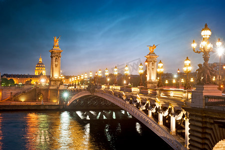山水灯笼摄影照片_亚力山大 3 桥-巴黎-法国