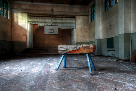 废弃的学校