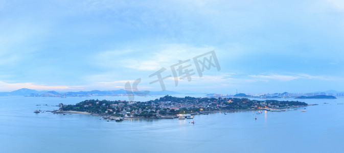 城市摄影照片_厦门鼓浪屿岛的全景视图