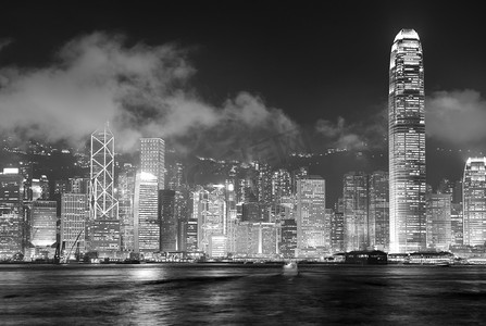 香港晚摄影照片_香港天际线黑色和白色