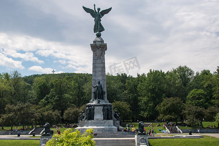 加拿大蒙特利尔： 先生乔治 · 艾蒂安 · 卡地亚纪念碑