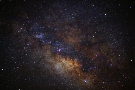 飞越无限摄影照片_银河星系闪闪发光的银河背景