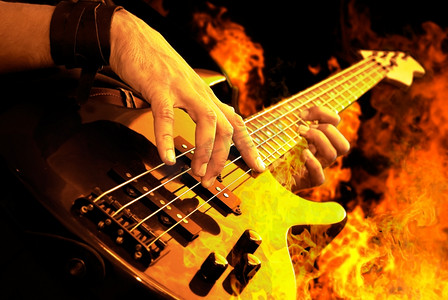 在火灾中玩吉他