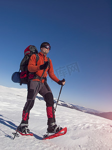 体育运动健身运动员登山