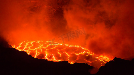 防爆炸小标示摄影照片_Erta Ale 火山达纳吉尔凹地凹陷埃塞俄比亚