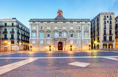 加泰罗尼亚语摄影照片_自治区政府大楼的加泰罗尼亚宫在巴塞罗那，马略卡岛帕尔马 Jaume 广场