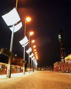 路特斯摄影照片_在都柏林，爱尔兰的泛光灯照明士美非路广场