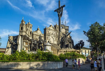 城堡山摄影照片_菲律宾宿务纪念碑的遗产