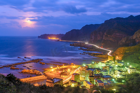 楠雅村的夜景