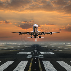 商务摄影照片_从机场起飞的飞机.