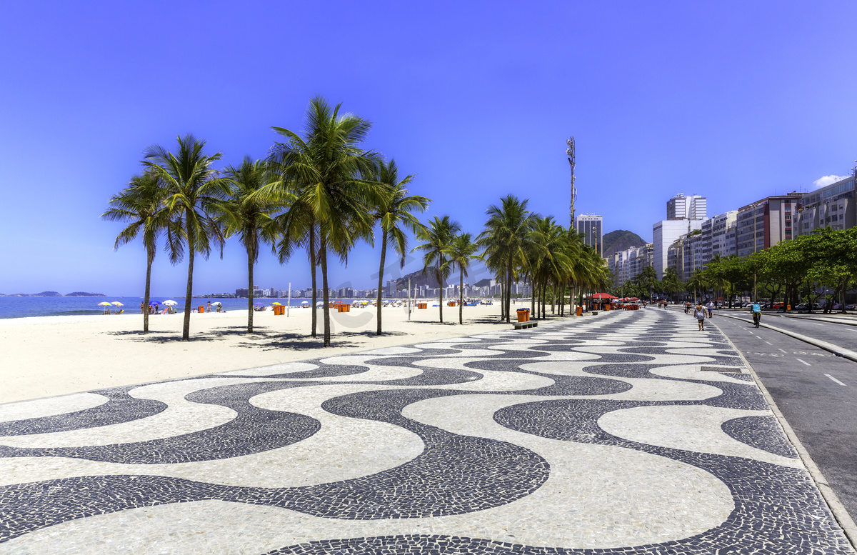 [4K高清短片]巴西里约热内卢 - 科帕卡巴纳海滩 2016[2160P/MP4/..._影音爱好者_ZNDS