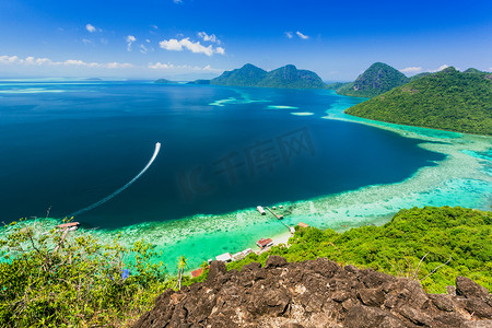 岛的全景美景