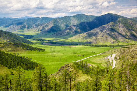 阿尔泰山风景传递希克曼