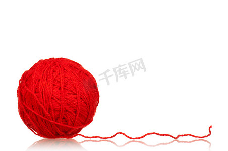红色毛线球
