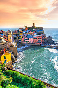 vernazza摄影照片_Vernazza，五渔村国家公园，利古里亚意大利