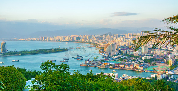 海岸摄影照片_三亚城市全景, 城市的最高点, 凤凰岛.