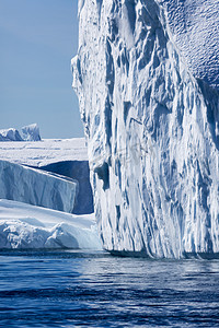 手握水圈摄影照片_巨大的冰山的格陵兰岛