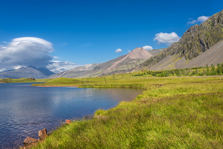 自然景观在冰岛，夏天的时间，到 2015