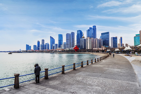 城市海景摄影照片_城市建筑景观与青岛天际线